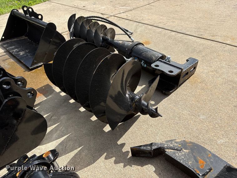 image for item EI5891 2026 AGT 12EX-ATA mini excavator attachments