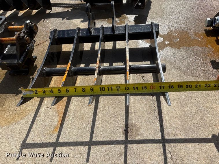 image for item EI5892 2026 AGT 12EX-ATA Mini excavator attachments