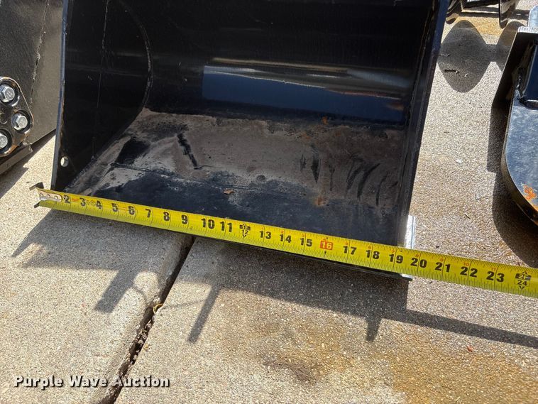image for item EI5892 2026 AGT 12EX-ATA Mini excavator attachments