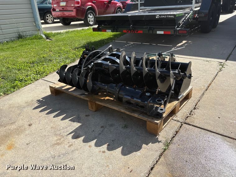 image for item EI5892 2026 AGT 12EX-ATA Mini excavator attachments