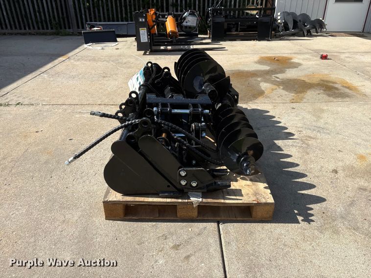 image for item EI5892 2026 AGT 12EX-ATA Mini excavator attachments