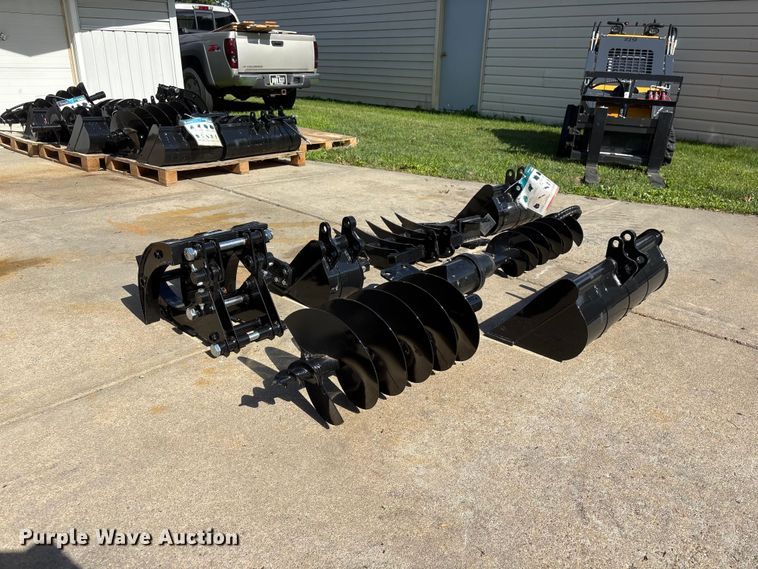 image for item EI5893 2026 AGT 12EX-ATA mini excavator attachments