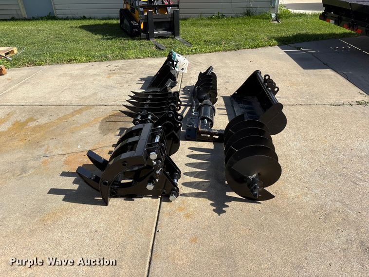 image for item EI5893 2026 AGT 12EX-ATA mini excavator attachments
