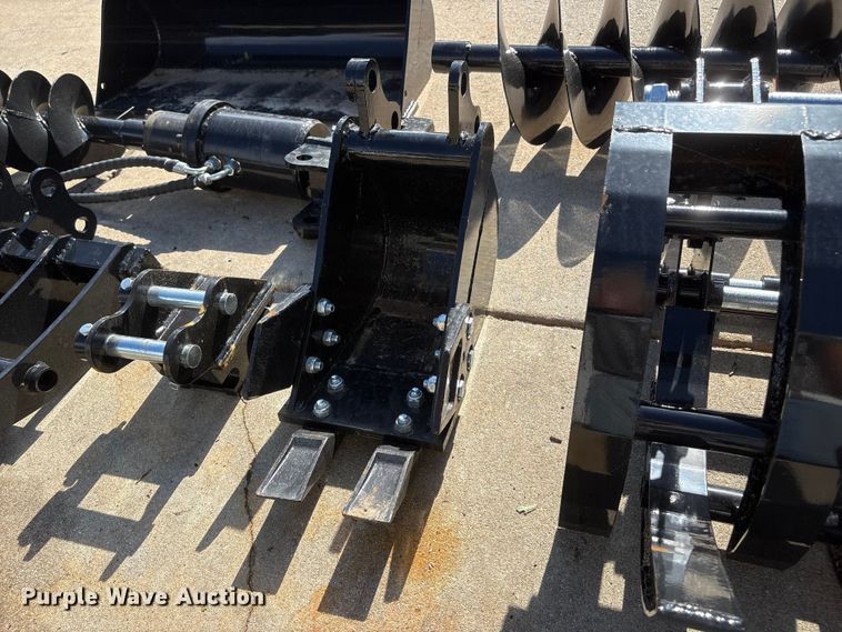 image for item EI5893 2026 AGT 12EX-ATA mini excavator attachments