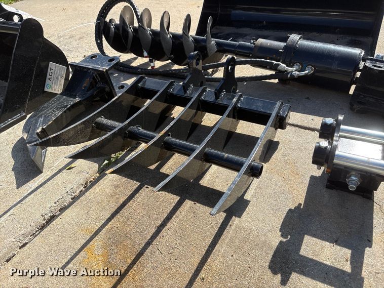 image for item EI5893 2026 AGT 12EX-ATA mini excavator attachments