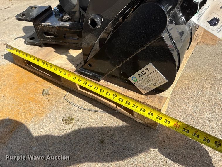 image for item EI5893 2026 AGT 12EX-ATA mini excavator attachments