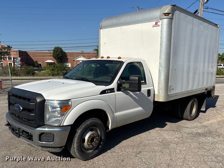 image for item EM5098 2015 Ford F350 Super Duty truck