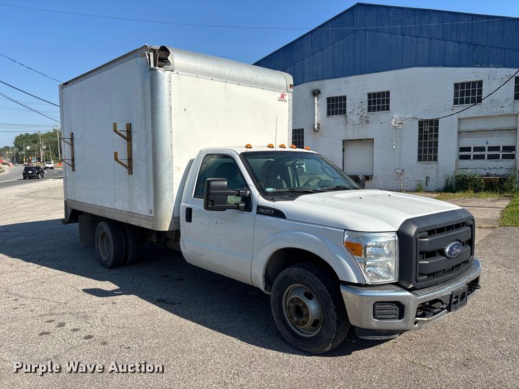 image for item EM5098 2015 Ford F350 Super Duty truck