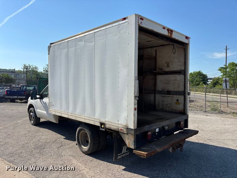 image for item EM5098 2015 Ford F350 Super Duty truck