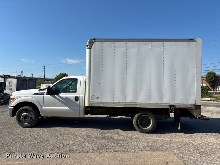 image for item EM5098 2015 Ford F350 Super Duty truck