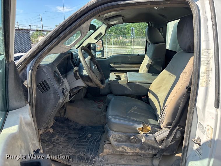 image for item EM5098 2015 Ford F350 Super Duty truck