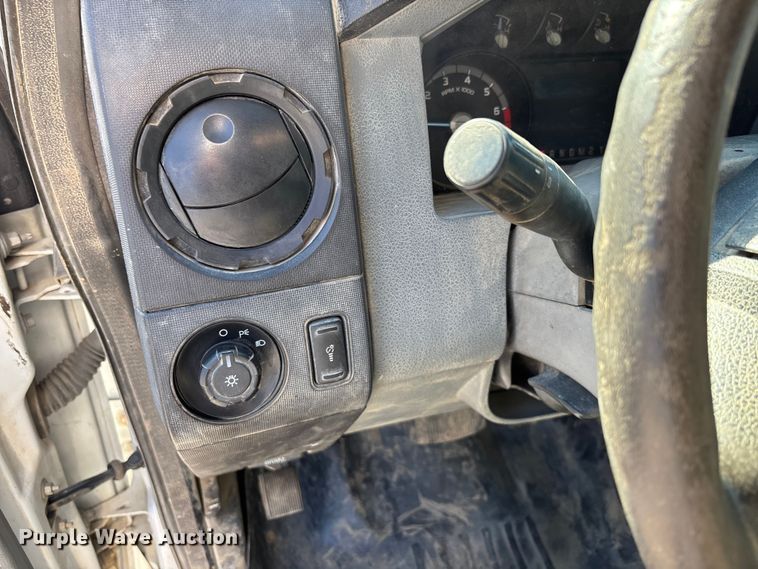image for item EM5098 2015 Ford F350 Super Duty truck