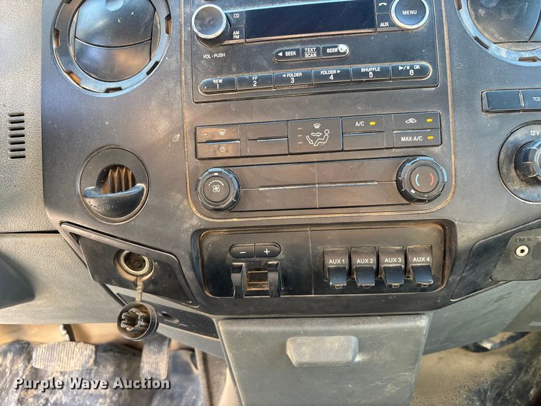 image for item EM5098 2015 Ford F350 Super Duty truck