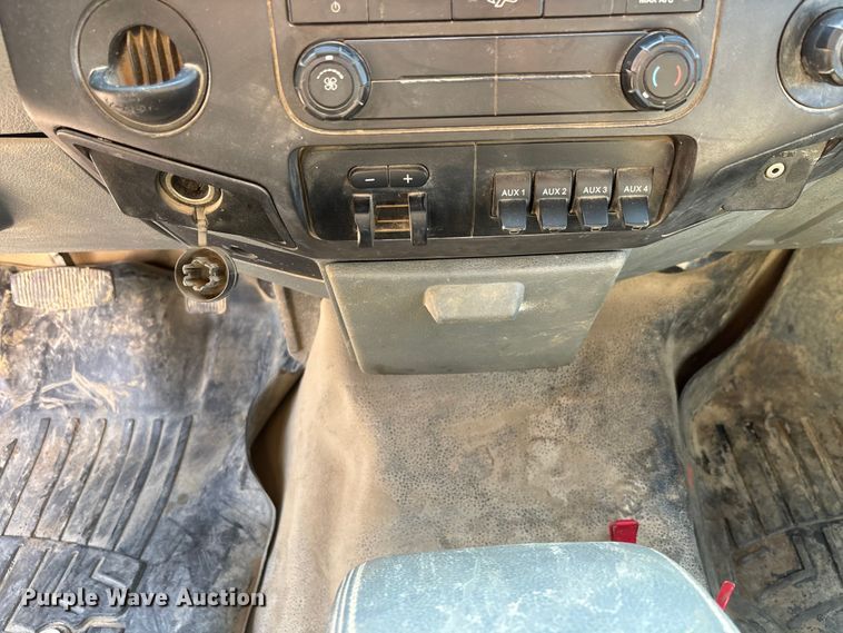 image for item EM5098 2015 Ford F350 Super Duty truck