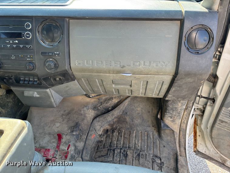 image for item EM5098 2015 Ford F350 Super Duty truck