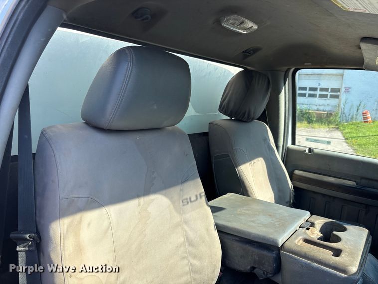 image for item EM5098 2015 Ford F350 Super Duty truck