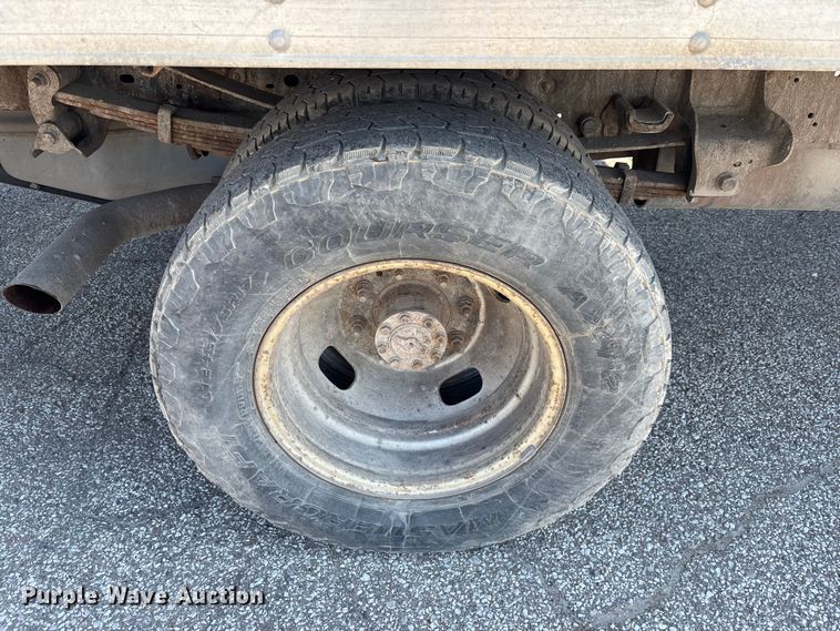 image for item EM5098 2015 Ford F350 Super Duty truck