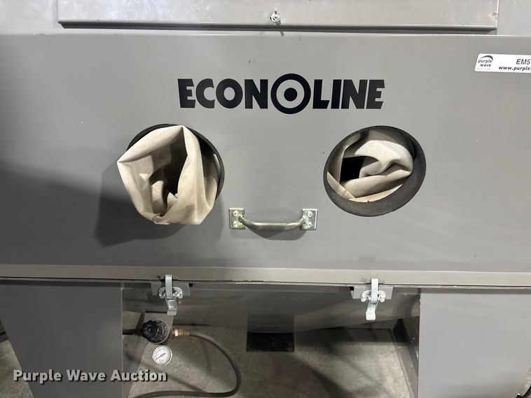 image for item EM5103 ECONOLINE Econoline sand blaster cabinet