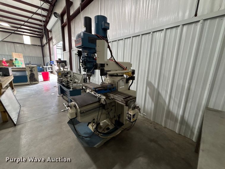 image for item EM5105 2018 Baileigh VM-1054-3 milling machine