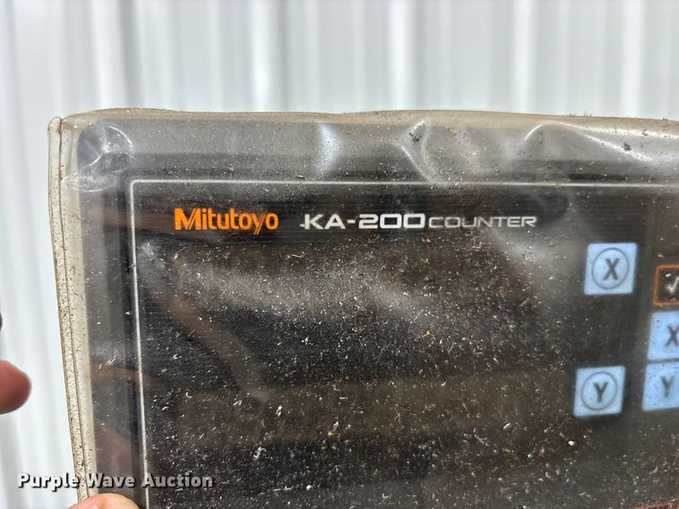 image for item EM5105 2018 Baileigh VM-1054-3 milling machine