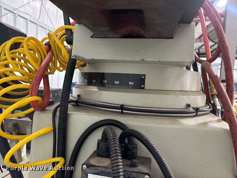 image for item EM5105 2018 Baileigh VM-1054-3 milling machine