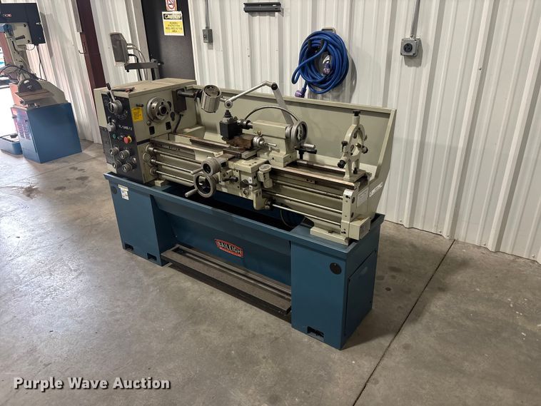 image for item EM5106 2019 Baileigh PL-1340E-1.0 lathe