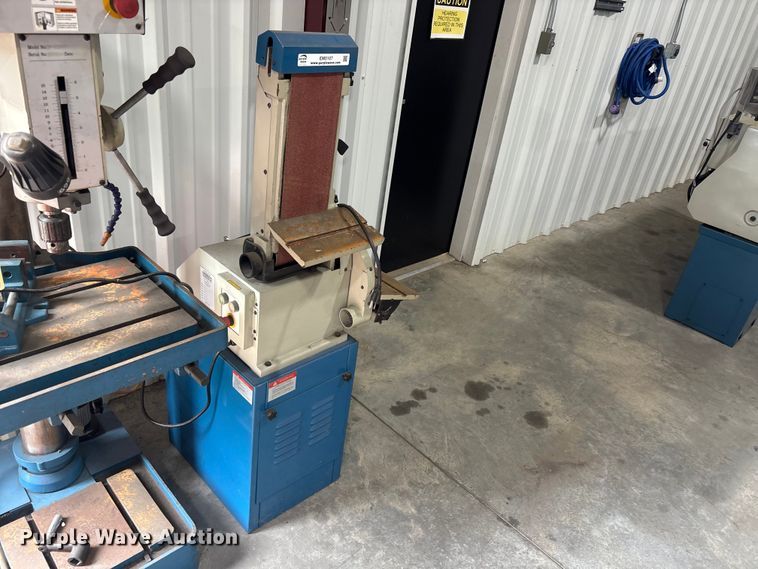 image for item EM5107 2019 Baileigh DBG-106 combination belt & disc grinder