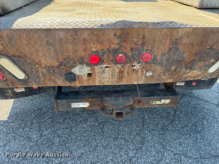 image for item EM5122 2018 Ford F350 Super Duty Ext. Cab flatbed truck