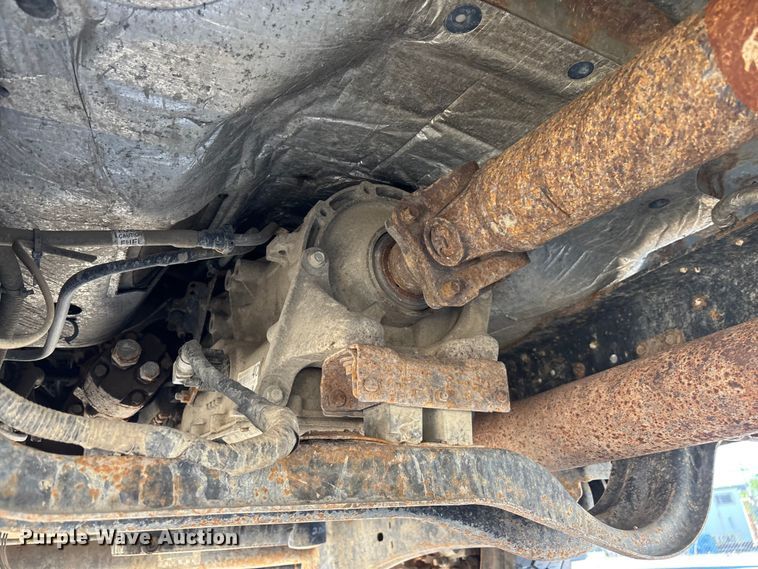 image for item EM5123 2011 Ford F550 Ext. Cab flatbed truck