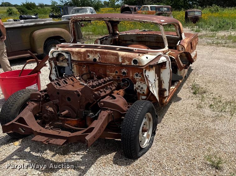 image for item EN0427 1958 Ford Fairlane 500 skyliner 