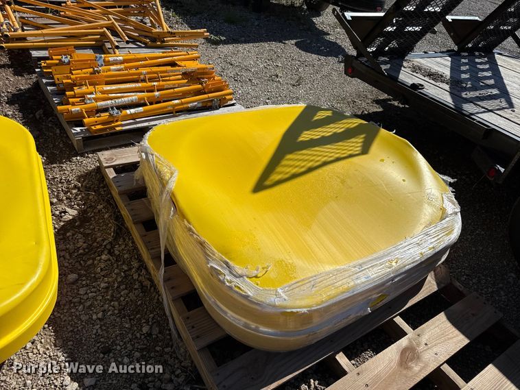 image for item EN0432 (4) Eagle drum containment containers 