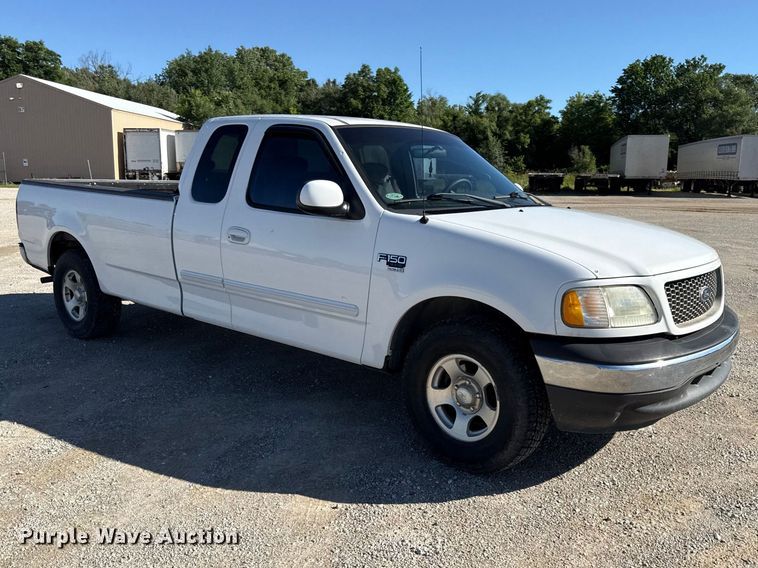 image for item EN0434 2001 Ford F150 Ext. Cab pickup truck