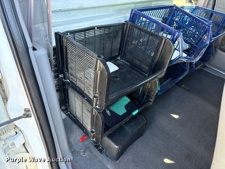 image for item EN0434 2001 Ford F150 Ext. Cab pickup truck