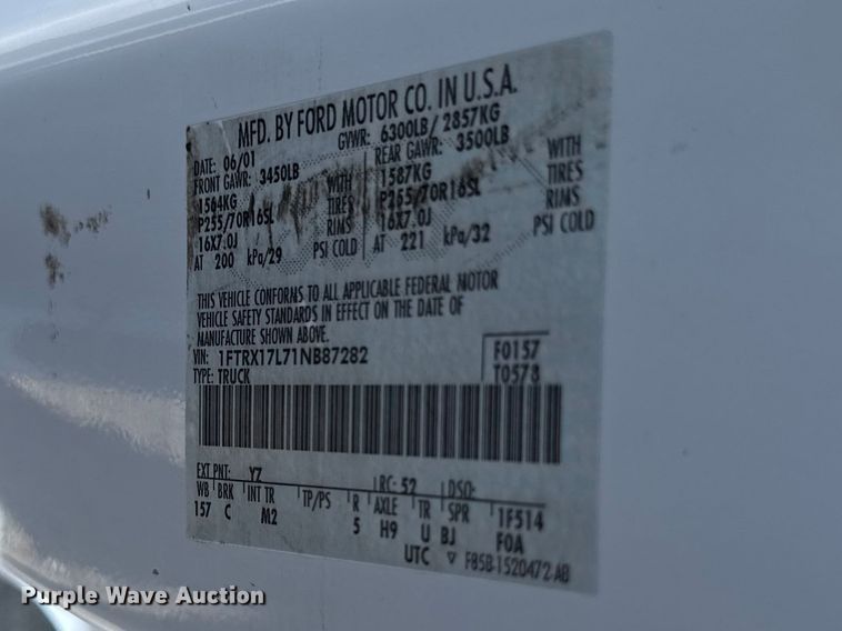 image for item EN0434 2001 Ford F150 Ext. Cab pickup truck