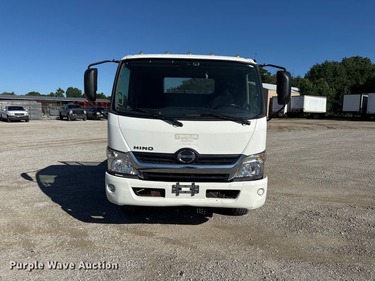 image for item EN0435 2017 Hino 195 dump flatbed truck