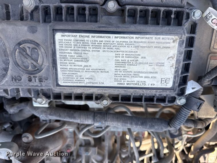 image for item EN0435 2017 Hino 195 dump flatbed truck