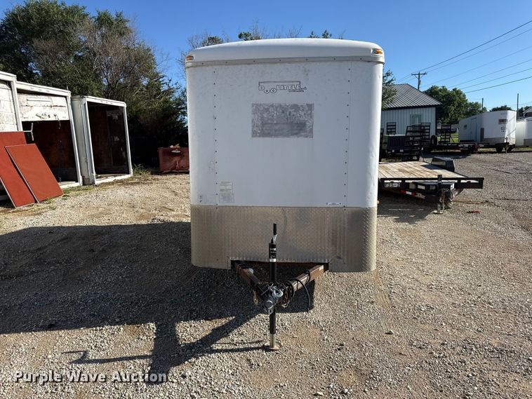 image for item EN0437 2009 Doolittle enclosed cargo trailer