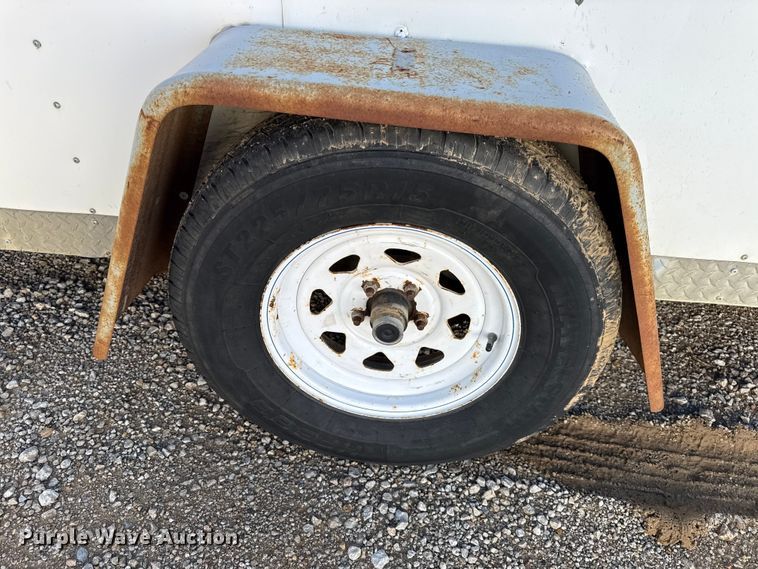 image for item EN0437 2009 Doolittle enclosed cargo trailer