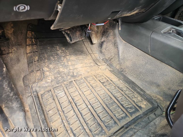 image for item EO7067 2011 Dodge Ram 3500 Crew Cab utility bed pickup truck