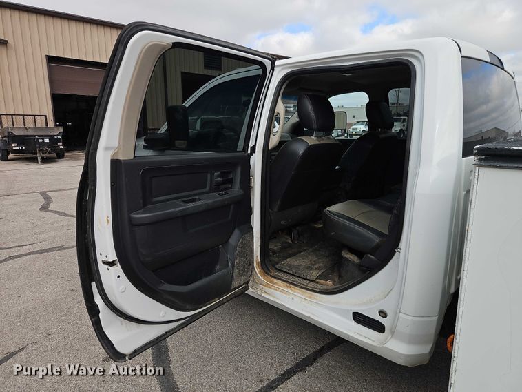 image for item EO7067 2011 Dodge Ram 3500 Crew Cab utility bed pickup truck