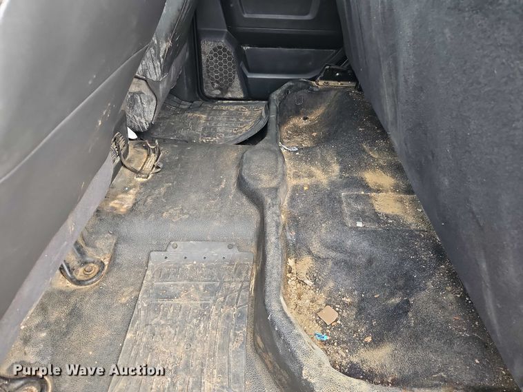 image for item EO7067 2011 Dodge Ram 3500 Crew Cab utility bed pickup truck