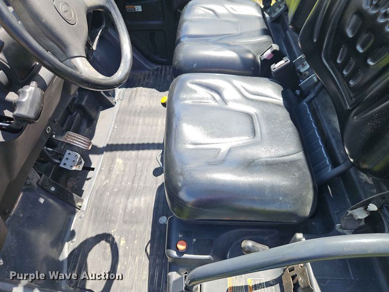 image for item EO7443 2014 Kubota X1120D utility vehicle