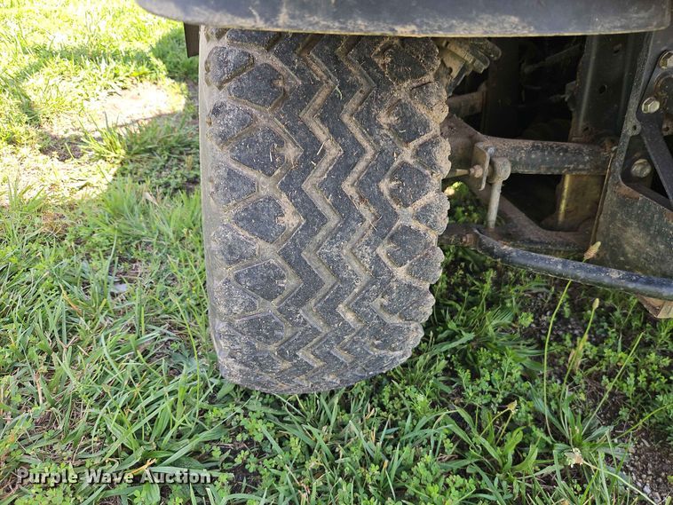 image for item EO7443 2014 Kubota X1120D utility vehicle