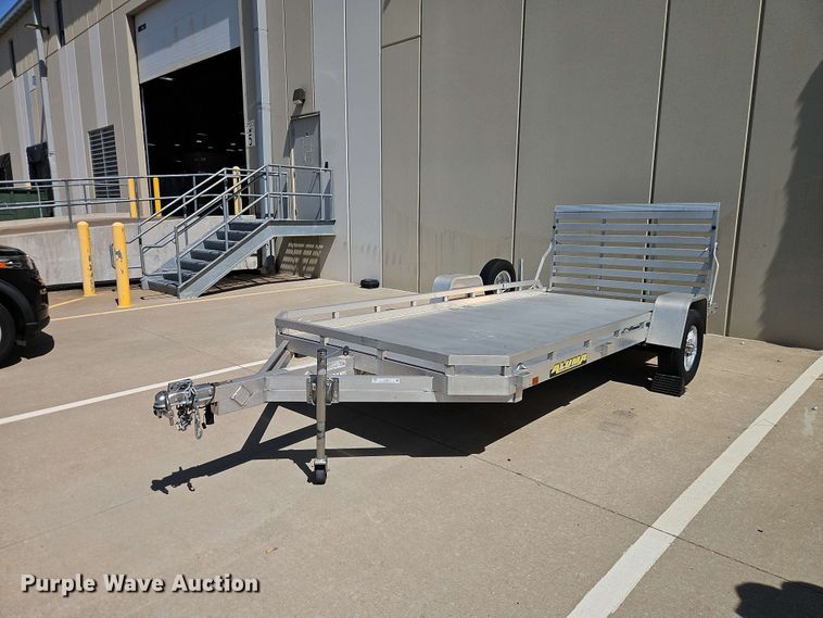 image for item EO8519 2023 Aluma Aluma utility trailer