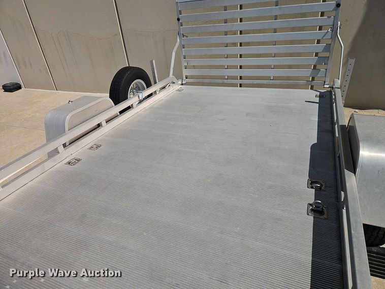 image for item EO8519 2023 Aluma Aluma utility trailer