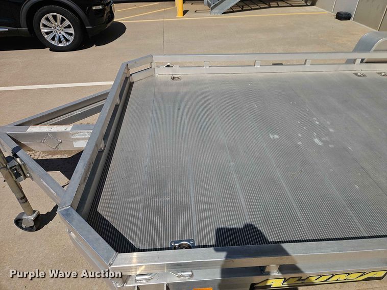 image for item EO8519 2023 Aluma Aluma utility trailer