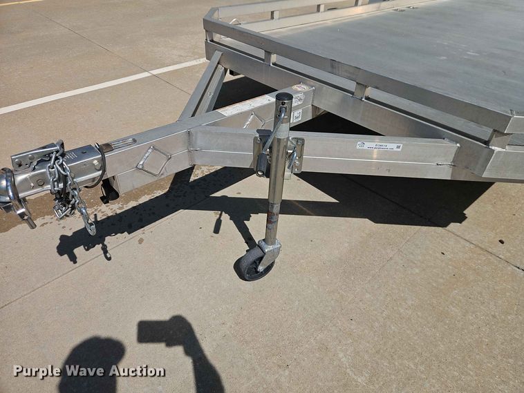 image for item EO8519 2023 Aluma Aluma utility trailer