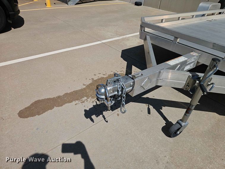 image for item EO8519 2023 Aluma Aluma utility trailer