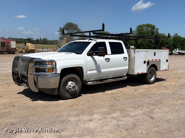 2016 Chevrolet Silverado 3500HD Crew Cab utility bed pickup truck