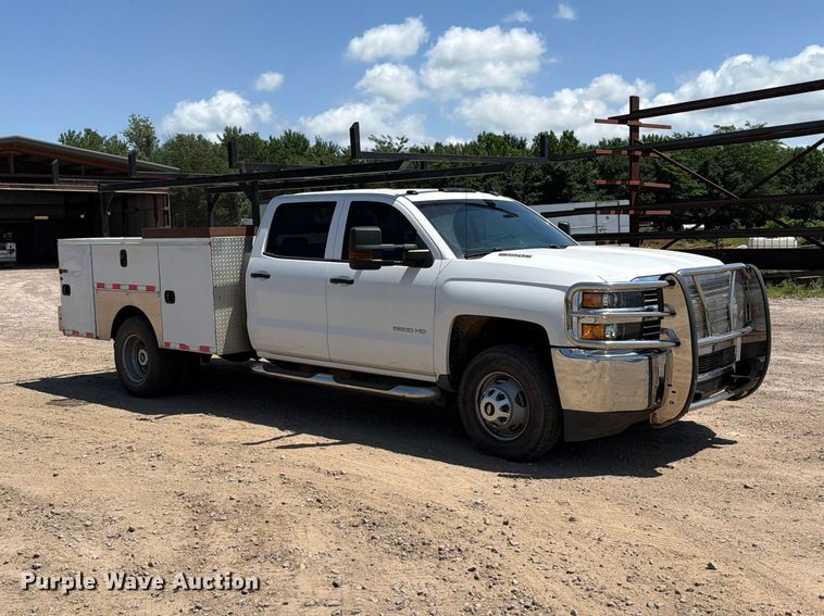 image for item EQ8003 2016 Chevrolet Silverado 3500HD Crew Cab utility bed pickup truck
